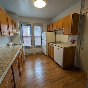 00-U5_kitchen3.jpg