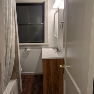 01-U5_bathroom9.jpg